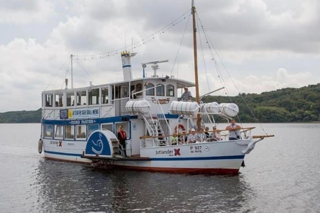 Idyllisk, Historisk Byhus Ved Fjorden I Mariager Zewnętrze zdjęcie