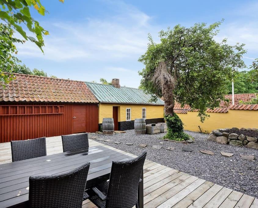 Idyllisk, Historisk Byhus Ved Fjorden I Mariager Zewnętrze zdjęcie